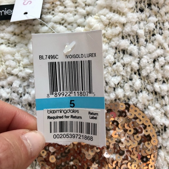 Bloomies Girls LOVE Sweater NWT - Picture 3 of 8